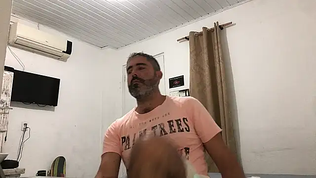 victor_chat's Live XXX Chat