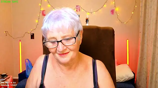 Sandra_Snowflake 라이브 XXX 채팅