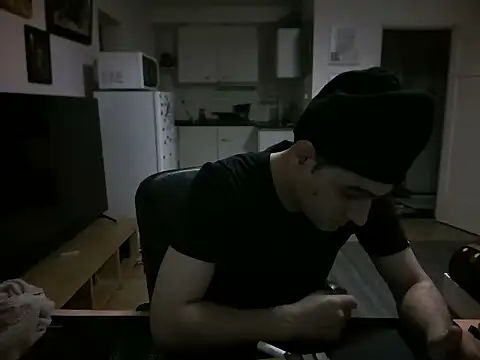 mihaimichael Adlı Modelin Canlı XXX Sohbeti