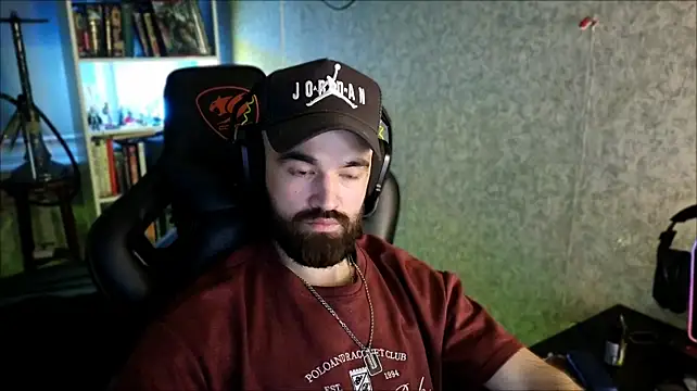 Chatroom XXX en direct de _Serious_Man