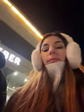 AmelieCrystal Chat XXX in diretta