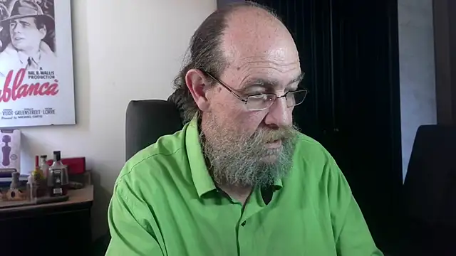Uncle_Hottie: вебкам-шоу