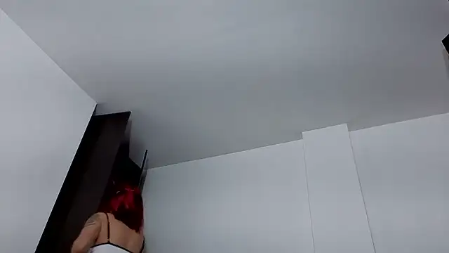 red_milf_'s Live XXX Chat