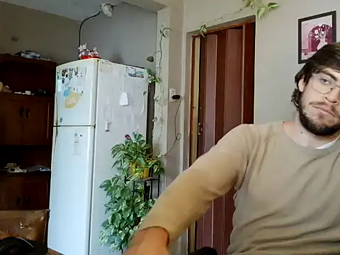 GringoDelicius' Live XXX Chat