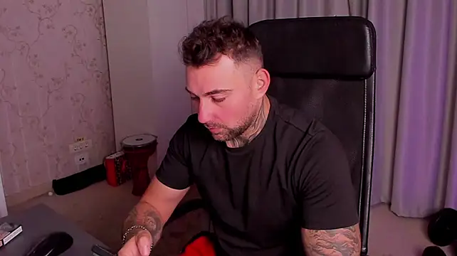 DuncanStone Chat XXX live