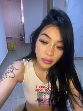mia_dollce_'s Live XXX Chat
