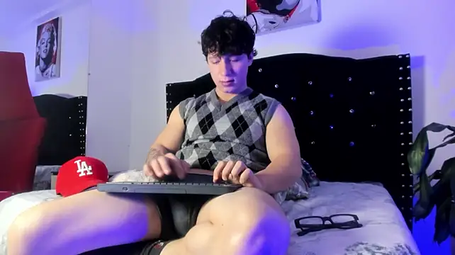 Chat XXX en directo de Liam_saint