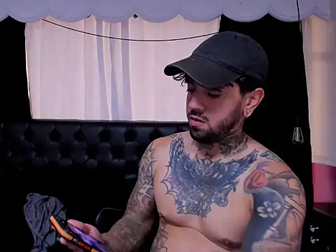 Matt_Smith__ live XXX chat