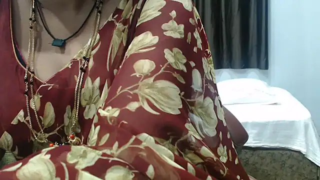 sunitha-3 Chat XXX in diretta