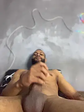 צ'אט XXX בש ידור חי של Jefdemon