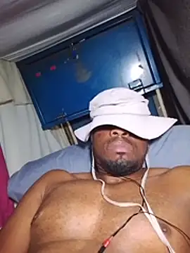 ObakenDick's Live XXX Chat