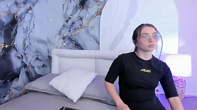 Kylie_sin_'s Live XXX Chat