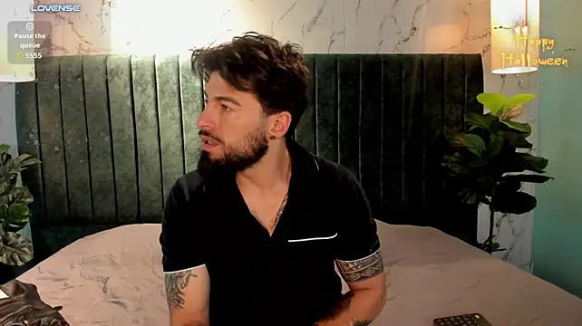 liam_and_alma's Live XXX Chat