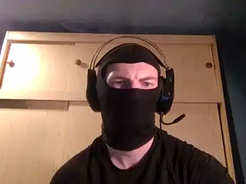 XXX chat uživo modela beuker22