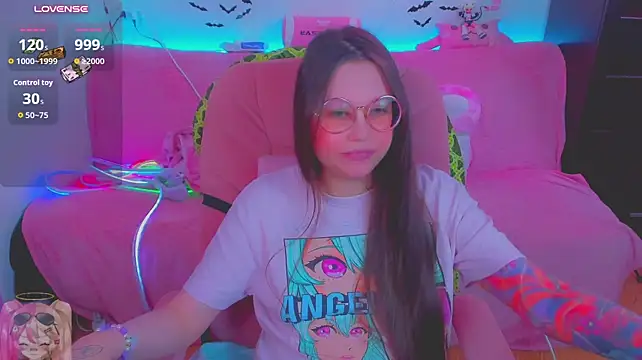 Chat +18 de KitsunePrincess ao vivo