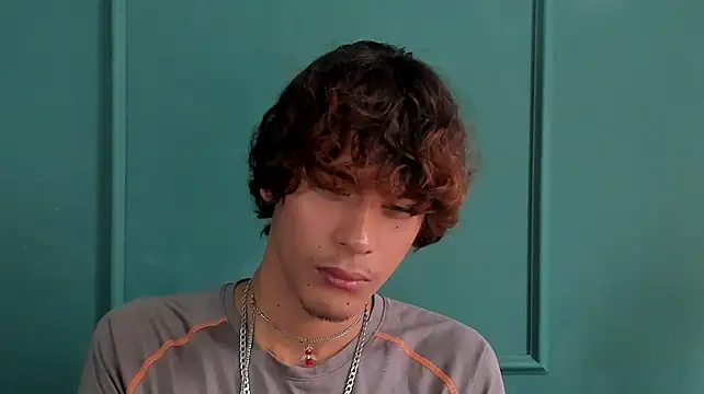 Chat XXX ao vivo de derek_blake