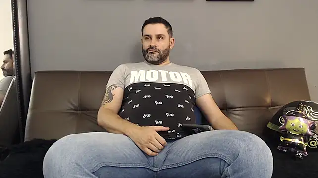 jonasbeards: απευθείας συνομιλία ΧΧΧ