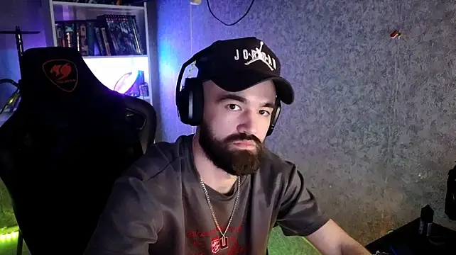 XXX chat uživo modela _Serious_Man