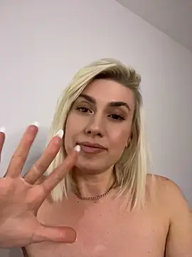 clara_k Chat XXX live