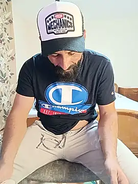Tranda91 Adlı Modelin Canlı XXX Sohbeti
