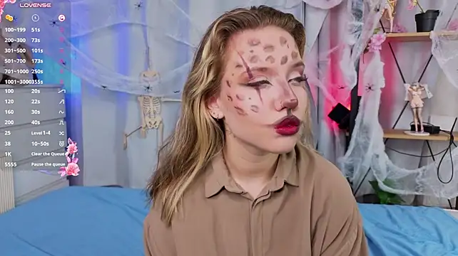 Chat XXX en directo de DorindaStein
