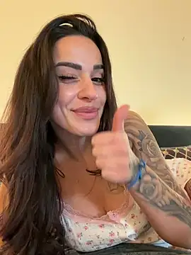 Chat +18 de -Alisa ao vivo