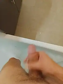 Crevette311's Webcam Show