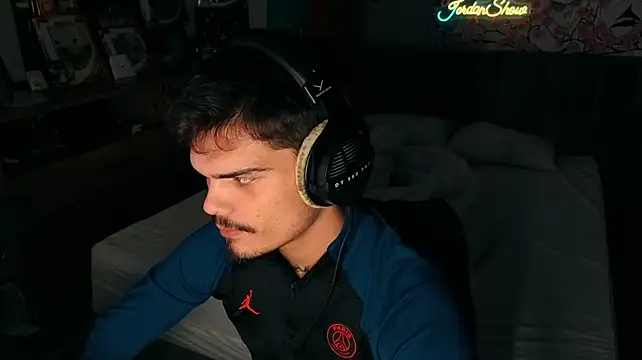 JordanShow Live XXX Chat