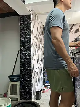Paul22cm-'s Live XXX Chat