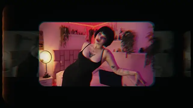 albaismynameX's Live XXX Chat
