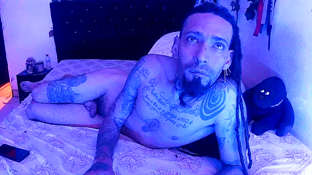 caribbeanlover1's Live XXX Chat