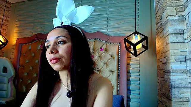 stephaniesun_ élő XXX-chatje