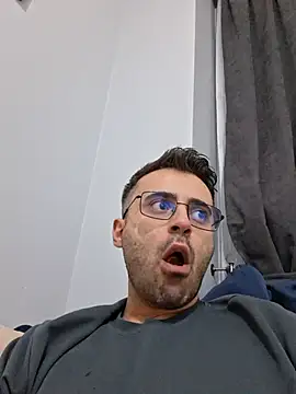 Chat XXX ao vivo de HugeTurkishCock