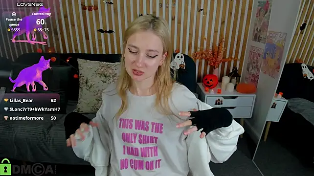 SummerLilaa Chat XXX in diretta