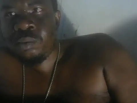 Prikev38452's Live XXX Chat