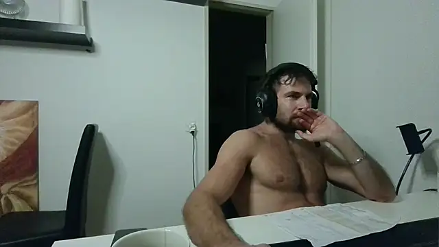 alpha-hunk Live XXX-Chat