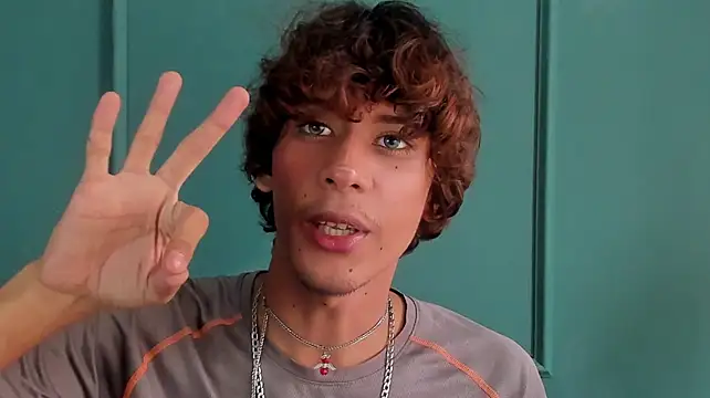 derek_blake Adlı Modelin Canlı XXX Sohbeti