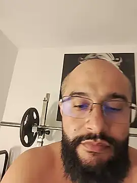 Luke__09 Adlı Modelin Canlı XXX Sohbeti