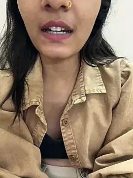 Chatroom XXX en direct de Komal_sharma-