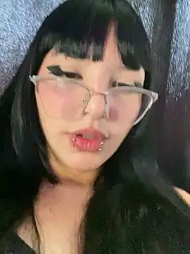 Catzinhawn Adlı Modelin Canlı XXX Sohbeti