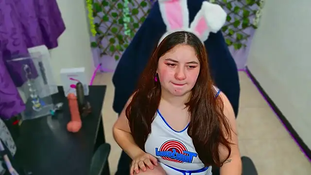 ann_bronw's Live XXX Chat