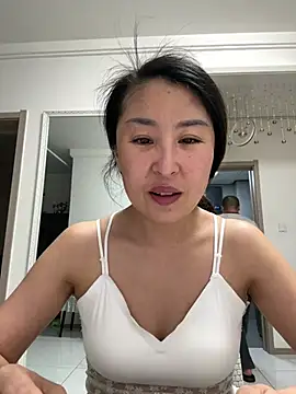 qingf009's Live XXX Chat