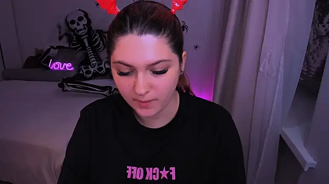 FieryMilena Chat XXX in diretta