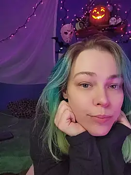 EverlyEster's Live XXX Chat