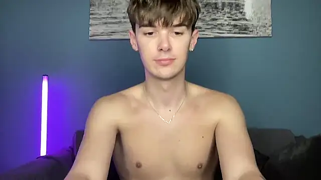 YourMilkyGuy – Naživo XXX chat