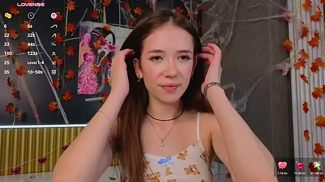 tinyanie 现场XXX聊天