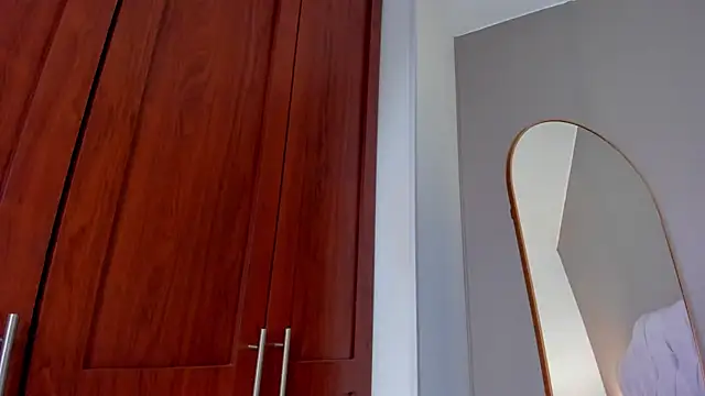 Sara_miller01 Chat XXX live