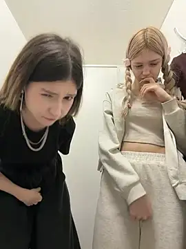 elsawhere élő XXX-chatje