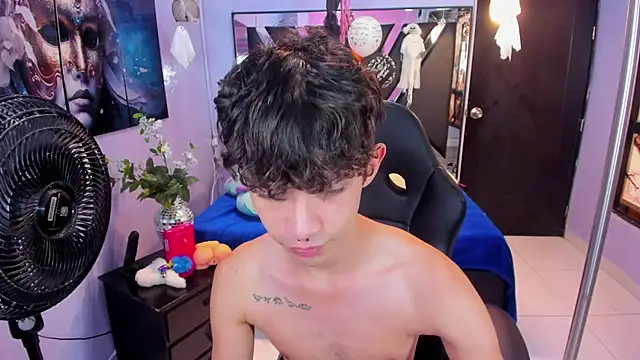 XXX chat uživo modela LiamHeatx