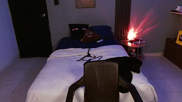 XXX chat uživo modela Mr_yisuzz